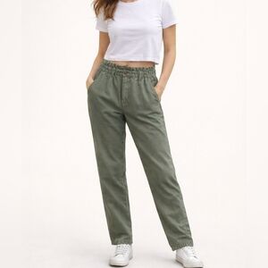 7 For All Mankind Olive Green Paperbag Pants Size 31